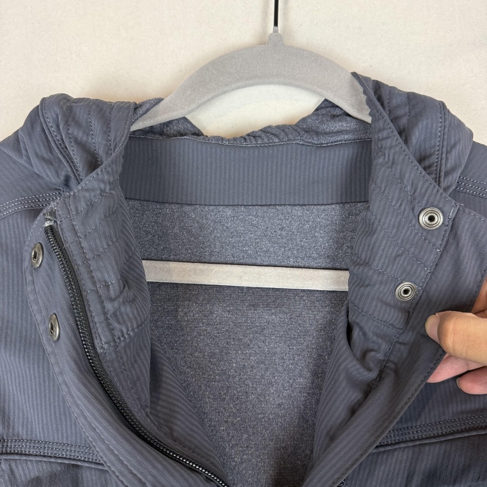 Lululemon Jacket Womens Small Blue Hooded Full Zip Windbreaker Long Ruffle Hem - Picture 14 of 15
